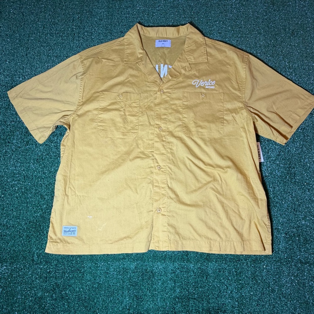 Old Navy Venice Motors Cropped Camp Shirt Mustard Yellow XL NWT